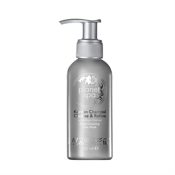 Avon Hĺbkovo čistiaci peeling s aktívnym kórejským uhlím (Deep Cleansing Face Wash) 150 ml